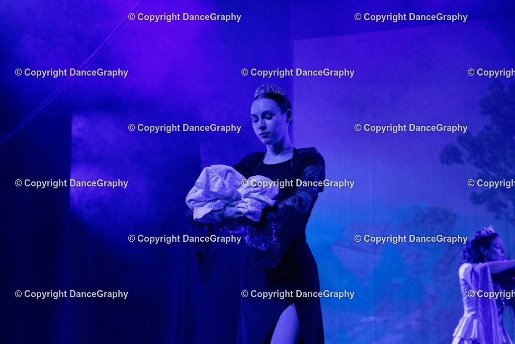 GPHY2526 | DanceGraphy - Realisiert mit Pictrs.com