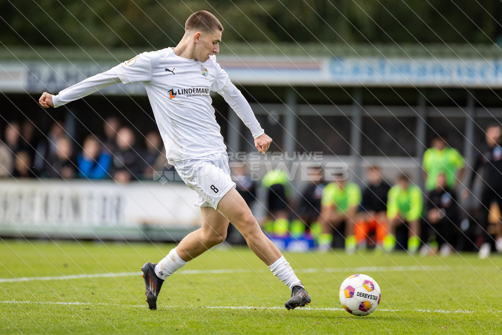 20251003_Picselweb-Fotografie_1R3_2640 | DFB Pokal 2. Runde, JFV A/O/B/H/H - SV Stuttgarter Kickers, Foto: Jörg Struwe - picselweb.de - Realisiert mit Pictrs.com