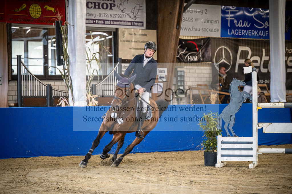 DOS_2146 | Entdecke hochwertige Reitturnierfotos von Foto Oger. Professionell, emotional und authentisch – jetzt Lieblingsmomente im Shop bestellen.Deutschlandweite Turnierfotografie. - Realisiert mit Pictrs.com