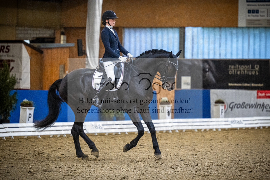 DOS_1360 | Entdecke hochwertige Reitturnierfotos von Foto Oger. Professionell, emotional und authentisch – jetzt Lieblingsmomente im Shop bestellen. - Realisiert mit Pictrs.com