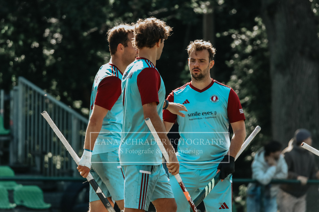 Herren_Bundesliga_05_UHC-MSC_28.09.25_Hamburg (201 von 313) | lanaschraderfotografie - Realisiert mit Pictrs.com