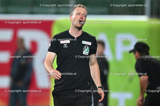 AUT, OEFB Uniqua Cup, Fussball SV Ried vs RZ Wolfsberger AC | 26.09.2023, Innviertel Arena Ried, AUT, OEFB Uniqua Cup, 2. Runde, SV Ried vs RZ Wolfsberger AC, im Bild Maximilian Senft, Trainer SV Guntamatic Ried (Ried)



// OEFB Uniqua Cup Match round 2 between SV Ried and RZ Wolfsberger AC in Ried, Austria on 2023/09/26