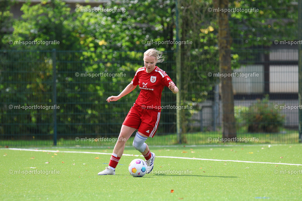 Fußball I Frauen I Saison 2025/2026 I Oberliga Schleswig-Holstein I 2. Spieltag I SV Wahlstedt - SV Frisia 03 Risum-Lindholm | ml-sportfotografie - Realisiert mit Pictrs.com