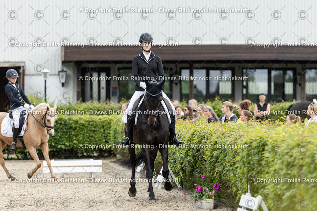 CL5A9617 | Emilia Reinking Fotografie - Realisiert mit Pictrs.com