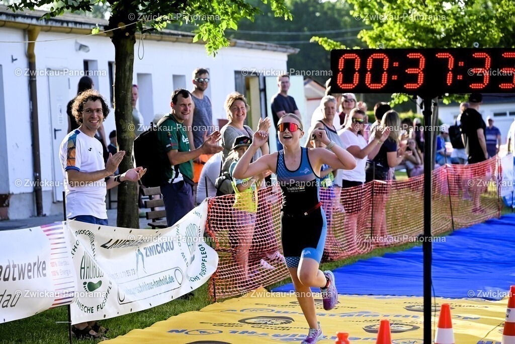 2025_0614_KoberbachTriathlon_Impressionen2_044 | Urban. Natur. Panorama. Luftbild. 
Der Bildershop für aufregende Perspektiven!
Für Deko, Wandbild und Kalender!
Wir bringen LED-Bilder zum Leuchten!
