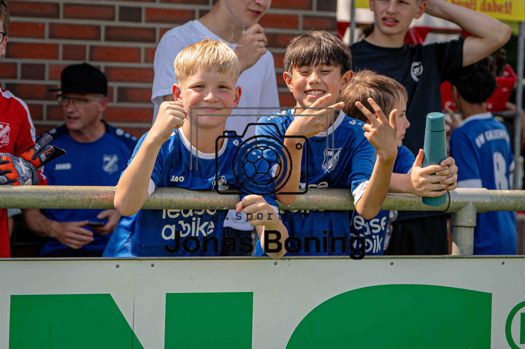 Fußball I E-Junioren I Saison 2025-2026 I OM-Cup Lüsche I Samstag  I 22547 | jns.sportfotos - Realisiert mit Pictrs.com