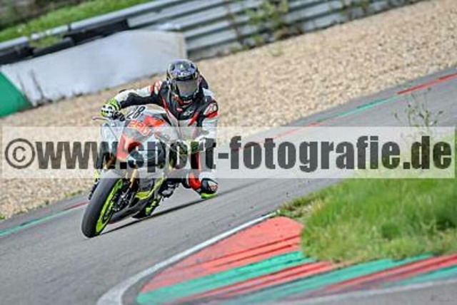 spof1625 | Professionelle Fotos von Sportveranstaltungen, aber auch Hochzeiten und anderen Events. - Realisiert mit Pictrs.com