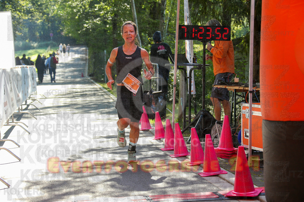 240915_1213_EX1_9656 | Sportfotografie im Rhein-Sieg Kreis, Köln, Bonn, NRW, Rheinland Pfalz, Hessen, etc. Unser Tätigkeitsfeld umfasst den Laufsport vom Volkslauf über den Marathon, Duathlon, Triathon bis zum Ultralauf wie Kölnpfad Ultra oder Schindertrail.
