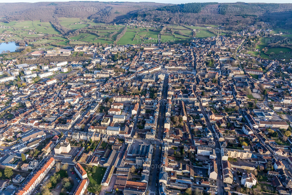 Aerial view: (Burgundy) in Autun in the state Saone et Loire, France. – Photo: IMG_105493.jpg taken on 04/01/2018 by Werner Riehm/FLY-FOTO.com – Resolution of the original: 5472 x 3648 px