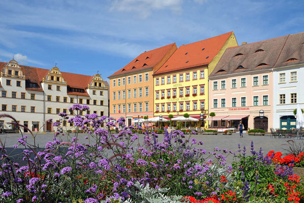 Torgau - Markt | Entdecke über 20 Kategorien Leipzig-Motive: Foto-Downloads, hochwertige Poster, Leinwand- & Fine-Art-Prints. Jetzt Lieblingsfoto im Bildlexikon Leipzig Shop bestellen!