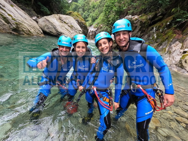 GOPR1751 | Bestelle die Bilder deines Berg- oder Wasser-Abenteuers mit Mountain Sports bequem von zu Hause aus direkt über unseren Online Fotoshop von pictrs.com. - Realisiert mit Pictrs.com