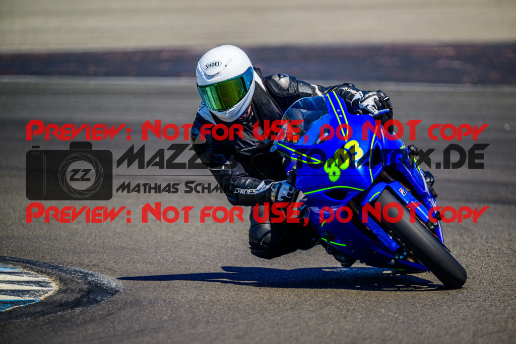 MaZZes_Fotomatrix_20250519_6007705_1589 | GELB