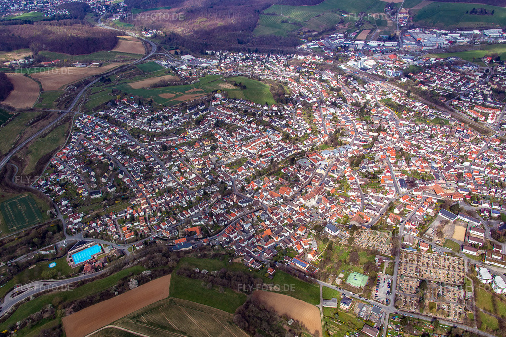 Luftbild: Ortsansicht von Osten in Ober-Ramstadt im Bundesland Hessen in Deutschland. Foto: IMG_077254.jpg vom 12.04.2015 durch Werner Riehm/FLY-FOTO.de