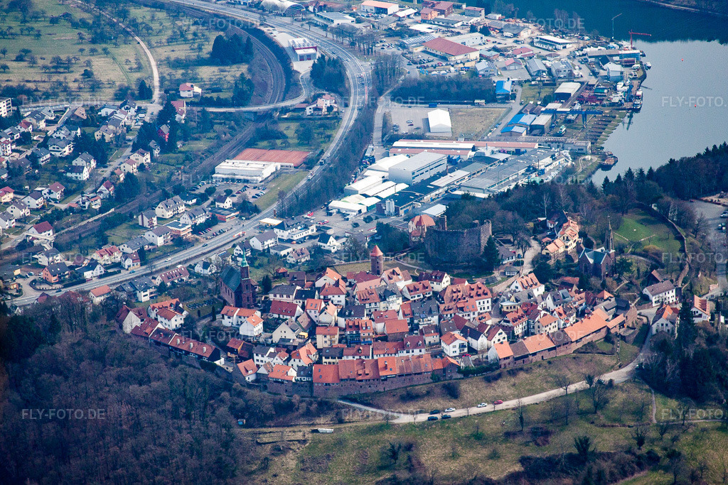 Luftbild: Ortsansicht von Westen im Ortsteil Dilsberg in Neckargemünd im Bundesland Baden-Württemberg in Deutschland. Foto: IMG_37961.jpg vom 12.03.2011 durch Werner Riehm/FLY-FOTO.de
