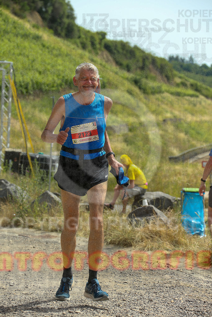 220618_1156_EX1_9601 | Sportfotografie im Rhein-Sieg Kreis, Köln, Bonn, NRW, Rheinland Pfalz, Hessen, etc. Unser Tätigkeitsfeld umfasst den Laufsport vom Volkslauf über den Marathon, Duathlon, Triathon bis zum Ultralauf wie Kölnpfad Ultra oder Schindertrail.