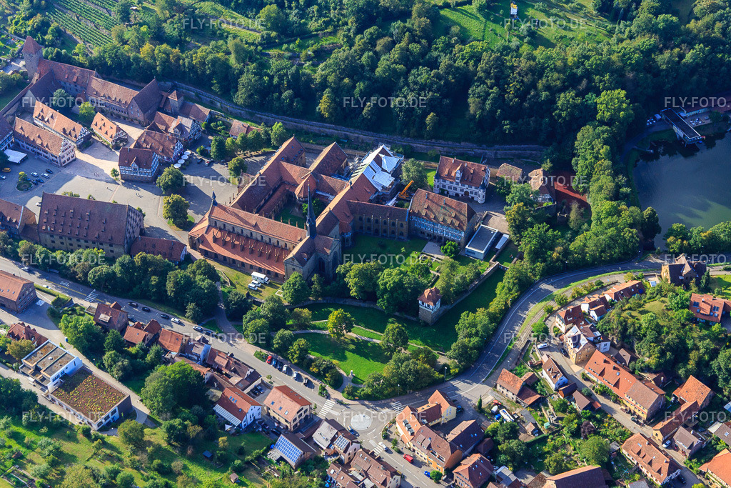 Kloster Maulbronn UNESCO Welterbe https://www.kloster-maulbronn.de/ | Luftbild: Kloster Maulbronn UNESCO Welterbe https://www.kloster-maulbronn.de/ in Maulbronn im Bundesland Baden-Württemberg in Deutschland. Foto: IMG_093467.jpg vom 22.08.2016 durch Werner Riehm/FLY-FOTO.de - Realisiert mit Pictrs.com