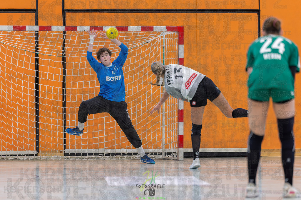 Jugendbundesliga wJA, Pokalrunde, HSG Kleenheim/Langgöns - Frisch Auf Göppingen | Jugendbundesliga wJA, Pokalrunde, HSG Kleenheim/Langgöns - Frisch Auf Göppingen am 28.02.2026 in Oberkleen (Weidig-Halle)Photo © 2026 - Jörg Heinrich - Realisiert mit Pictrs.com