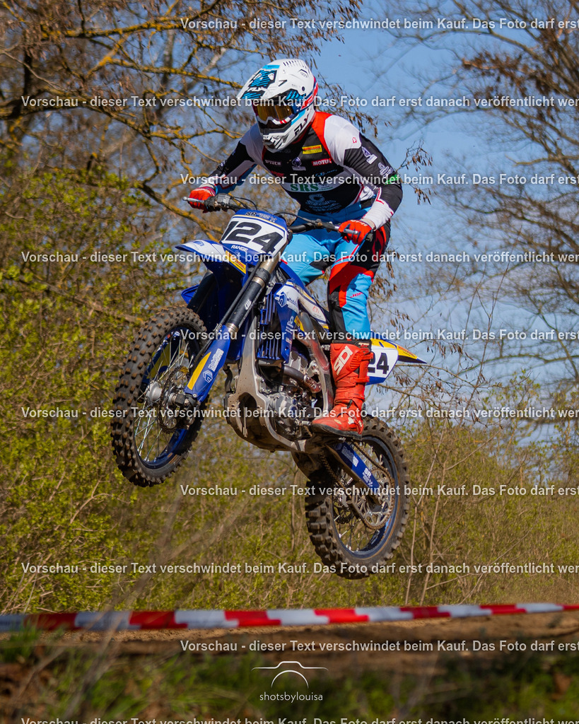 20260406_MSCHänchen-9815 | Sportfotografin aus Berlin-Brandenburg mit Fokus auf Motocross. Ich halte deine sportliche Leistung und echte Emotionen auf und neben der Strecke professionell fest. Entdecke die Fotos von deinem Rennen und bestelle sie direkt hier im Shop.