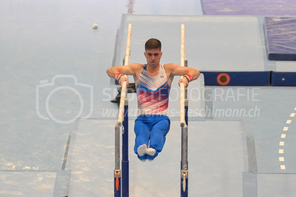 Schweizer Meisterschaften Kunstturnen Mannschaften Männer (A) - 22. November 2025 | Schweizer Meisterschaften Kunstturnen Mannschaften Männer (A)AXA Arena, WinterthurBild: Sportfotografie Markus Aeschimann | www.markus-aeschimann.ch - Realisiert mit Pictrs.com