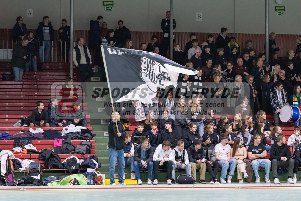 HK_20230304_105366 | Deutsche Meisterschaft MU16 Schwarz-Weiß Köln - Zehlend. Wespen  am 4.3.2023 RWK, Köln ,