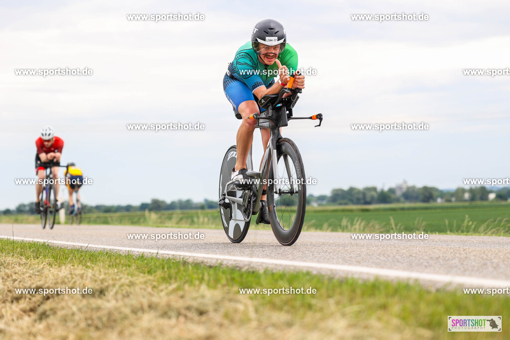 BR8A6518 | Stadttriathlon Erding 2025. #yourpictrs #sportshot_your_pictrs @Sportshotphotography #stadttriathlonerding Copyright: www.sportshot.de