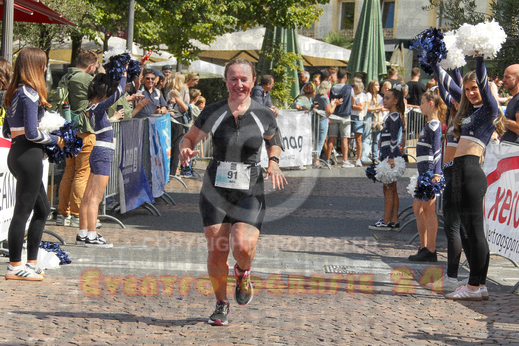 250824_1259_EV4_9718 | Sportfotografie im Rhein-Sieg Kreis, Köln, Bonn, NRW, Rheinland Pfalz, Hessen, etc. Unser Tätigkeitsfeld umfasst den Laufsport vom Volkslauf über den Marathon, Duathlon, Triathon bis zum Ultralauf wie Kölnpfad Ultra oder Schindertrail.