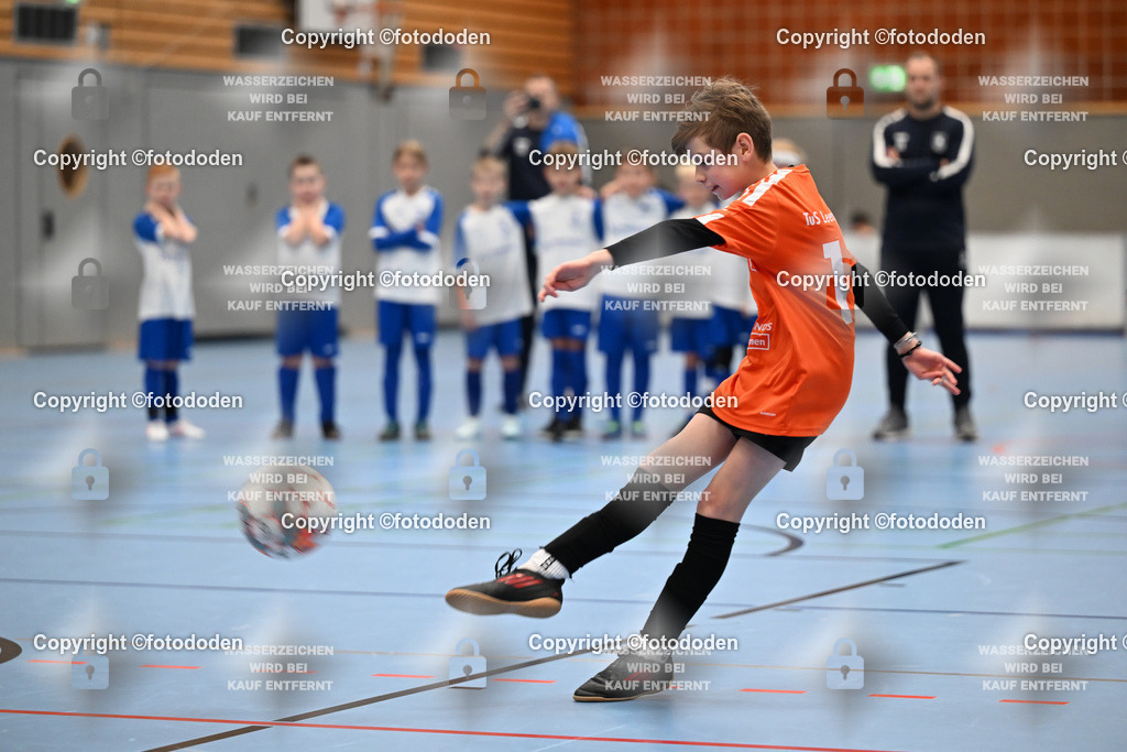 DSC_0011 | TuS Esens 2 vs. TuS Leerhafe (orange) 9m schießen 