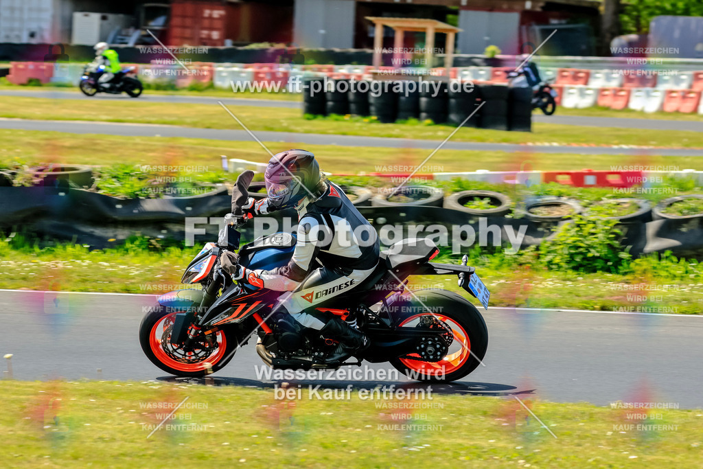 _OTO2212 | Hier findet Ihr Bilder von Touristenfahrten auf der Nürburgring Nordschleife oder von anderen Veranstaltungen die ich besucht habe. Viel Spass beim Durch Schauen 