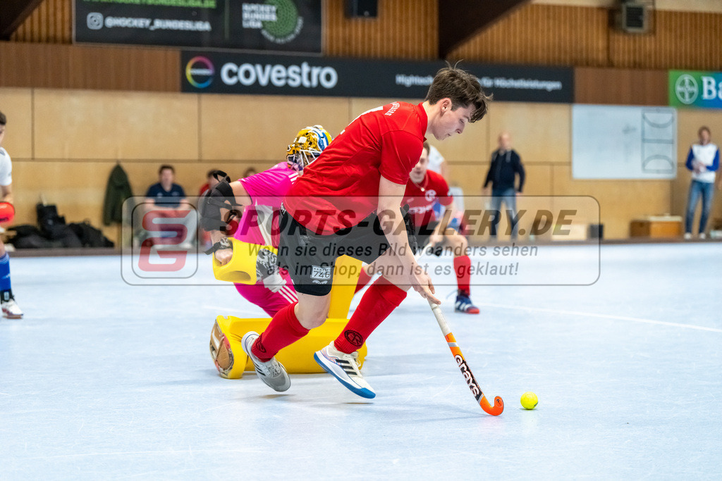 HK_20250112_101572 | 2. Bundesliga Halle Herren RTHC Leverkusen - Club Raffelberg am 12.1.2025 Halle RTHC, Leverkusen ,