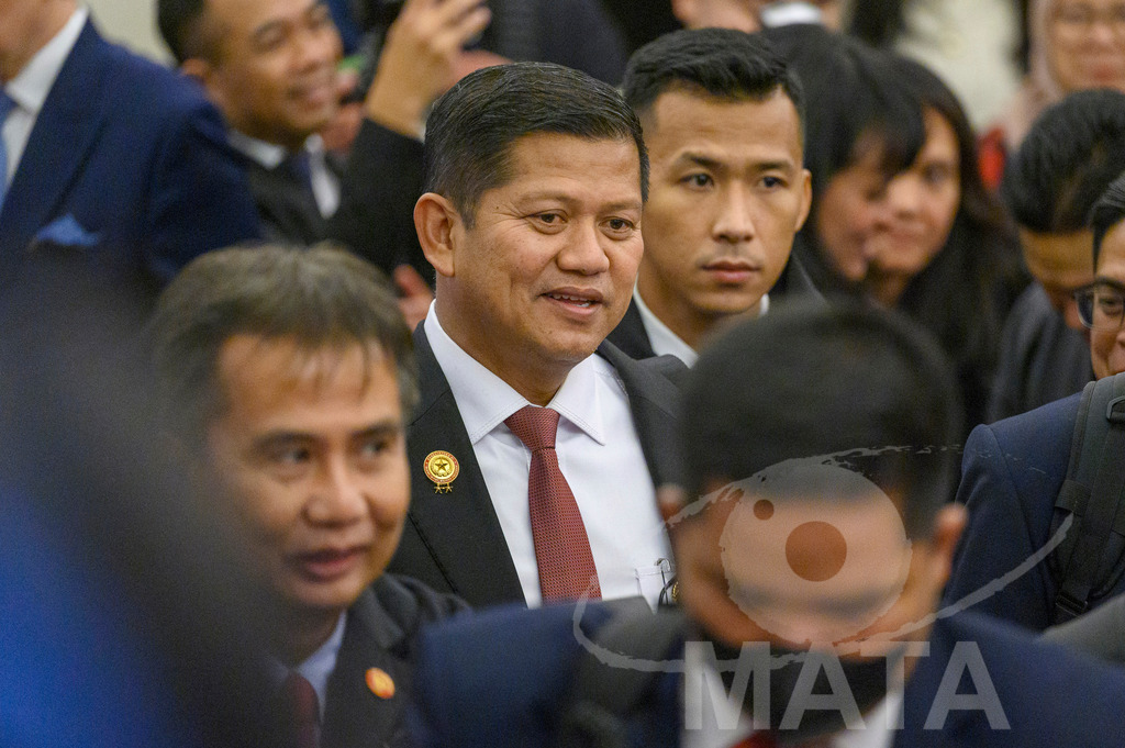 _DWA5510 | Welcoming Jokowi Widodo's arrival by the Indonesian people at Kastens Luisenhof Hotel in the context of the opening of Hannover Messe with Indonesia as Country Partner. Hannover, 15.04.2023 - Realisiert mit Pictrs.com