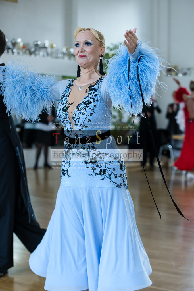 20240525_RL-Masters3-Std_5474 | Tanzsportbilder, Standardtanz, Lateintanz, WDSF, DTV, LTVB, dancecomp, goc, hessen tanzt, blaues band der spree, walzer, tango, wiener walzer, slowfox, quickstepp, samba, rumba, cha-cha-cha, paso doble. jive, hd-kroft photography, turniertanzsport