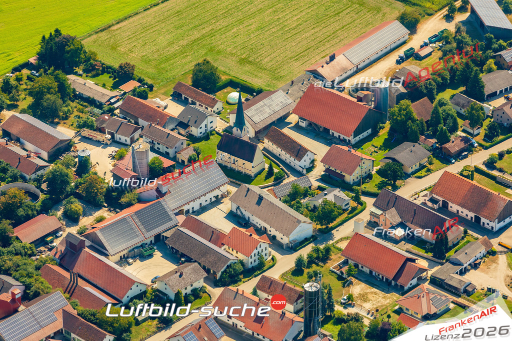 Schöne Luftaufnahme als Geschenk in Oberindling Pocking - Die Luftbildaufnahme wurde 2025 vom UL-Flugzeug heraus erstellt ( keine Drohne ) - Hochauflösende Luftaufnahme -Nicht vergleichbar mit Google Maps oder Satelittenbilder- Die Geschenkidee !Mit Lizenz und Bildrechte bestellbar