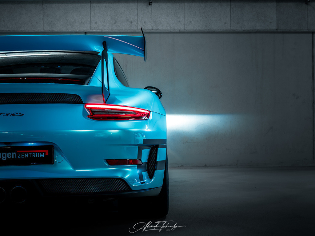 R6AT0469 _Alexander Tschuncky | Entdecken Sie die faszinierende Welt von Alexander Tschuncky Arts: Kreative Fotografie, atemberaubende Automobilkunst und hochwertiger Bilderdruck. Lassen Sie sich inspirieren! - Realisiert mit Pictrs.com
