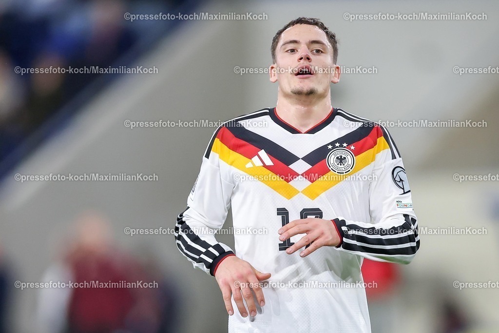 DFB14112501082 | 14.11.2025, Fußball, Länderspiel, WM-Qualifikation Europa, Deutschland - Luxemburg, Stade de Luxembourg (Croix de Gasperich, Luxemburg), 9. Spieltag, Saison 2025 2026: Florian Wirtz (GER #17) reagiert enttäuscht nach dem verschossenen Torschuss  Regulations prohibit any use of photographs as image sequences and or quasi-video.