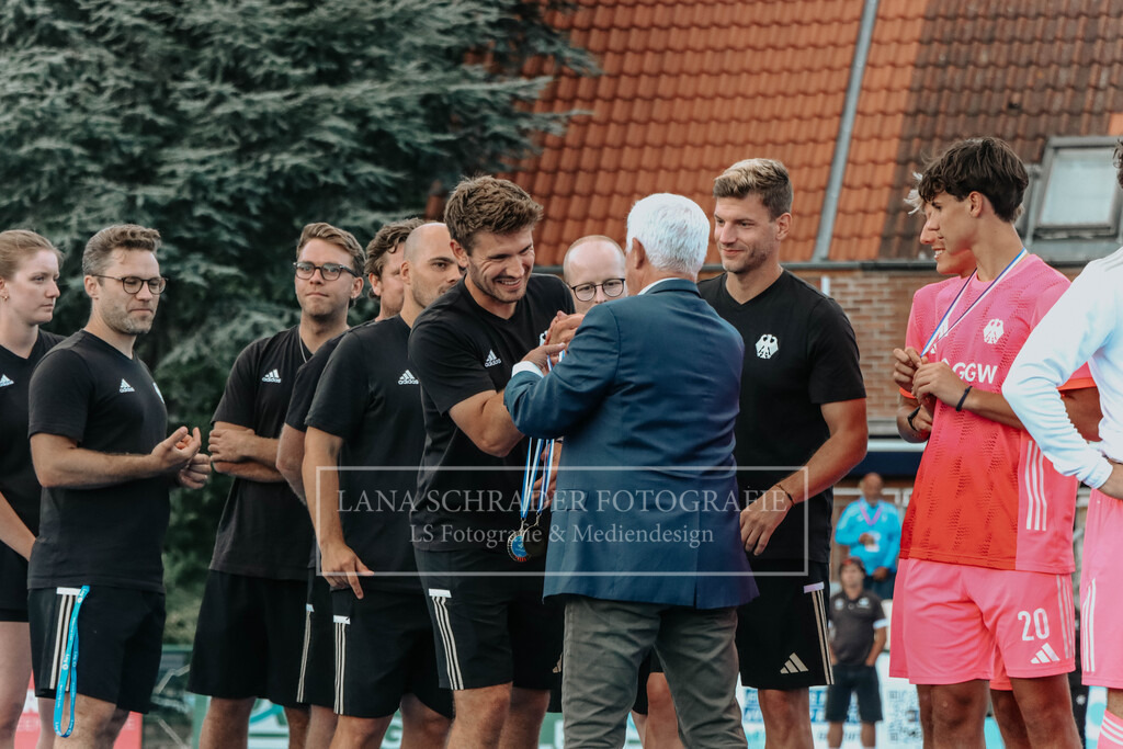 EM_MU18_F_GER-FRA_Lille_bearbeitet (444 von 15) | lanaschraderfotografie - Realisiert mit Pictrs.com