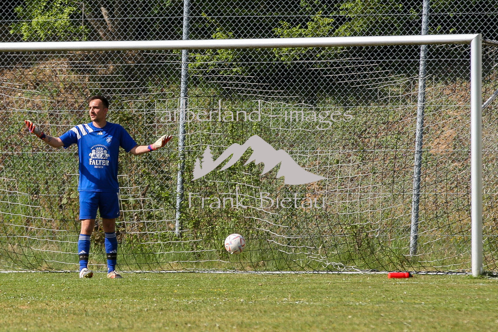 993T0755 | Medien- Sport- Entertainmentfotos