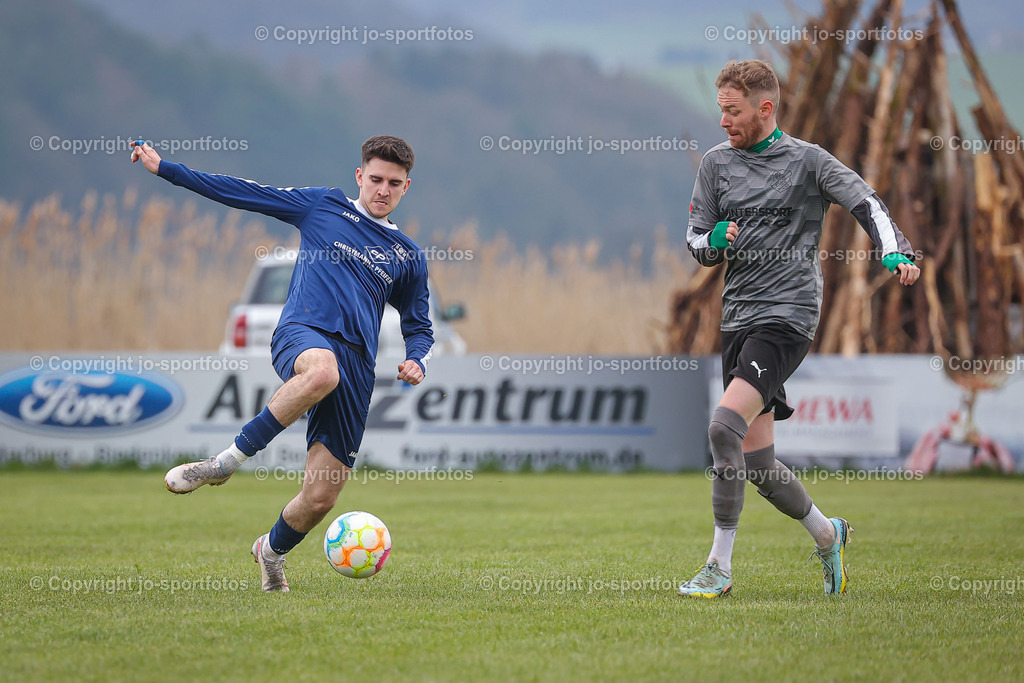 Kombach_Wiesenbach (85) | 08.04.2023; Kreisliga B Biedenkopf; Rasenplatz Kombach; FC Kombach - FV Wiesenbach; Ergebnis 4:4 (2:1)