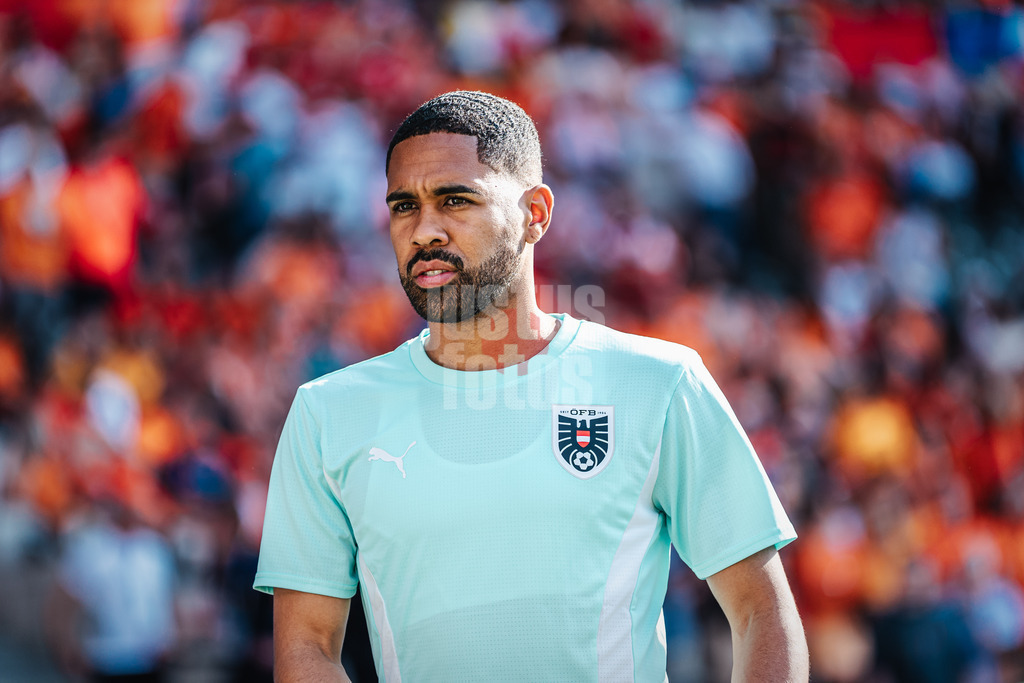 Fußball | Herren | UEFA-Fußball-Europameisterschaft 2024 | Gruppe D | Niederlande vs. Österreich | 25.06.2024 | Phillipp Mwene (#16, Österreich) Portrait