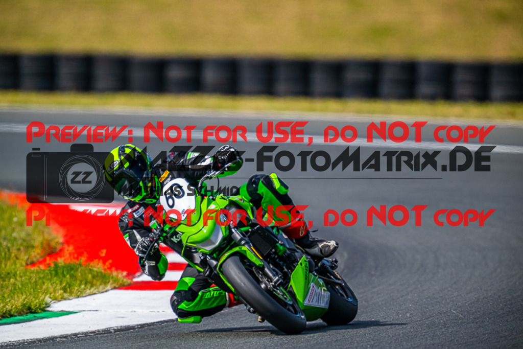 MaZZes_FotoMatrix_220522_5238 | Fotograf Mathias Schmid
Sportfotograf,
Eventfotograf,
Hochzeitsfotograf,
Portraitfotograf