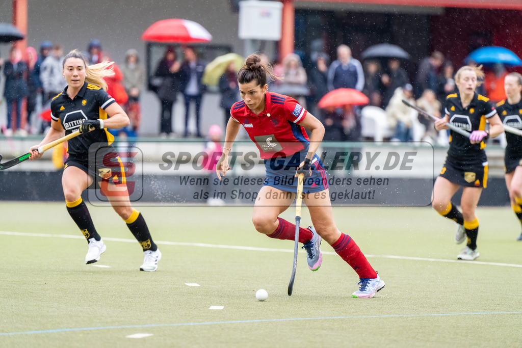 HK_20230401_106641 | 1. Bundesliga Damen Düsseldorfer HC - Harvestehuder THC  am 1.4.2023 DHC Düsseldorf, Düsseldorf , Agustina Albertarrio ( Düsseldorfer HC #9 )