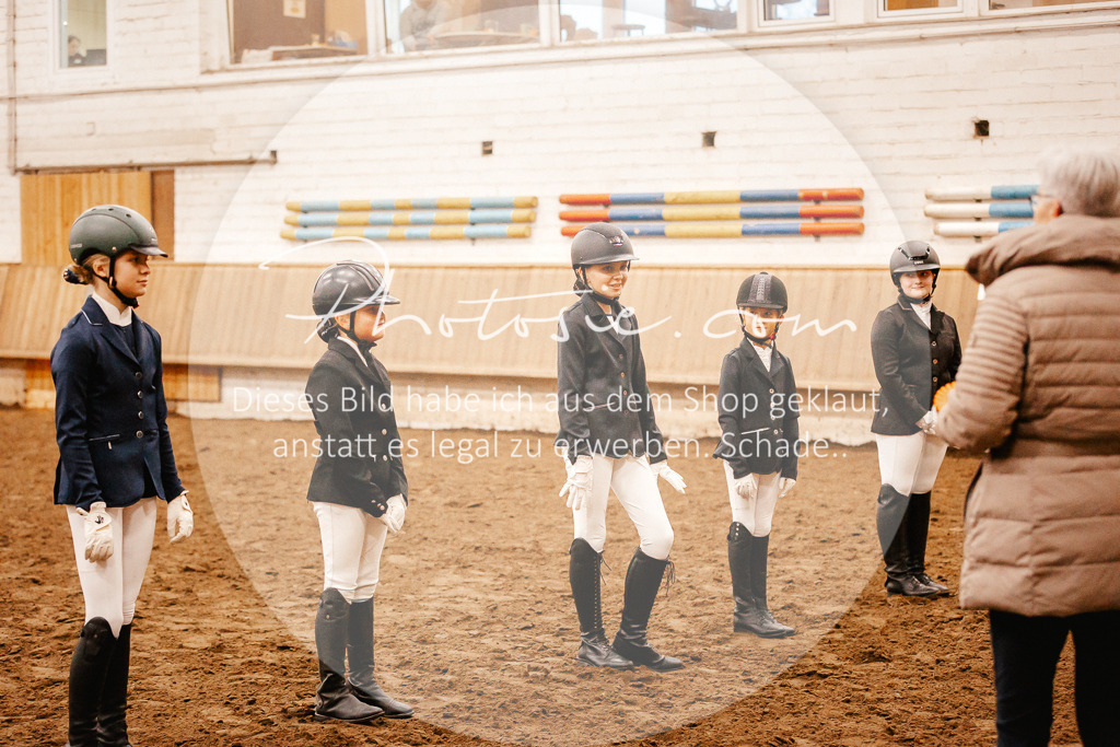 3I6A3561 | Stimmungsvolle Portraits und Reitsportfotografie im Ruhrgebiet und im Münsterland.

Pferdefotografie, Hundefotografie, Tierfotografie, Reportagen, Portraits von Tier und Mensch, Turnierfotografie in Bochum, Recklinghausen, Marl, Haltern am See, Dülmen.. - Realisiert mit Pictrs.com