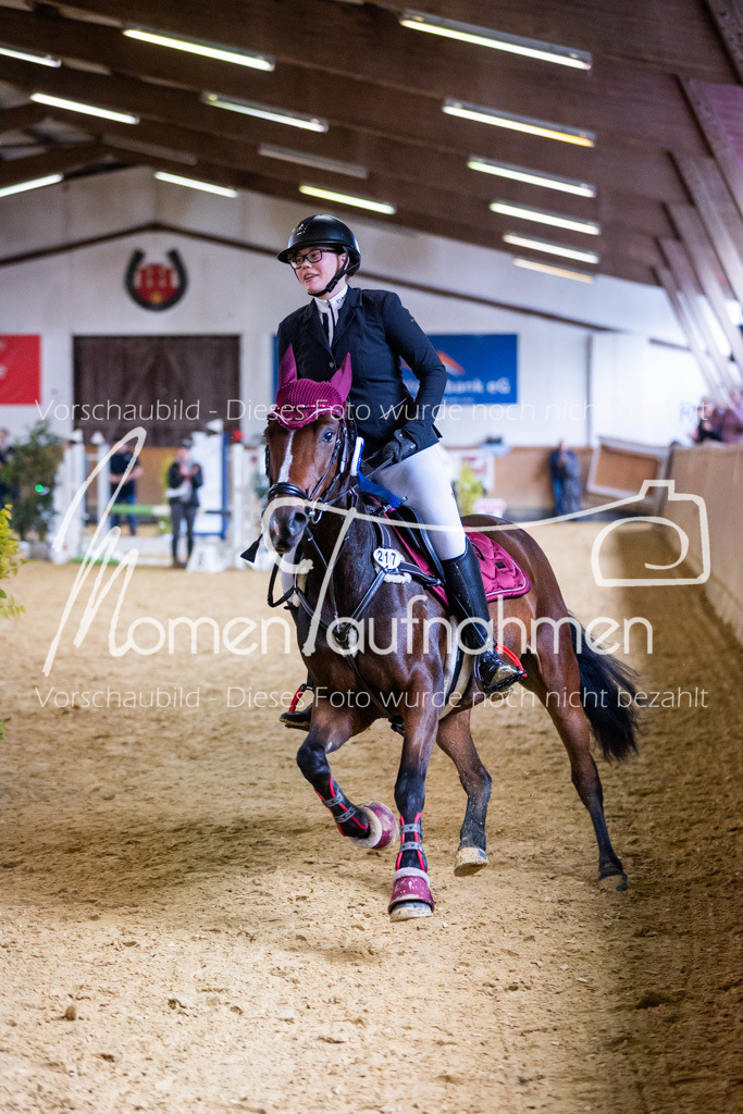 Sth-E-Springen-074 | MomenTaufnahmen Pferdesportfotos