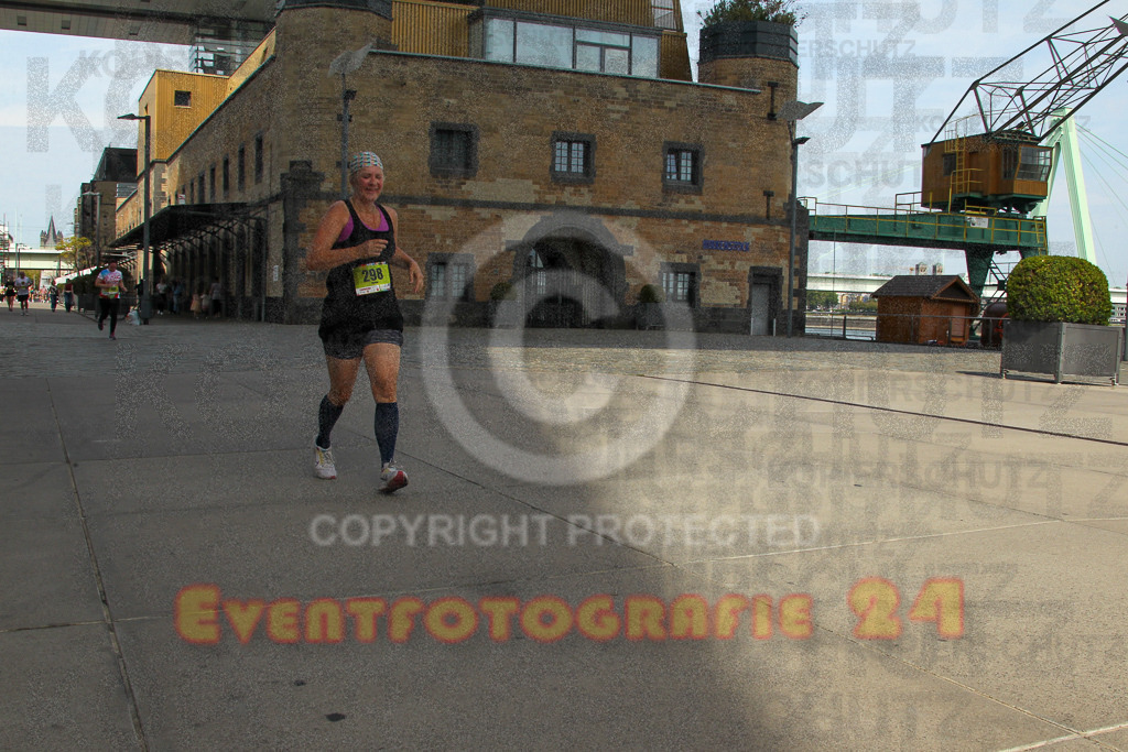 250920_1338_EV4_6342 | Sportfotografie im Rhein-Sieg Kreis, Köln, Bonn, NRW, Rheinland Pfalz, Hessen, etc. Unser Tätigkeitsfeld umfasst den Laufsport vom Volkslauf über den Marathon, Duathlon, Triathon bis zum Ultralauf wie Kölnpfad Ultra oder Schindertrail.