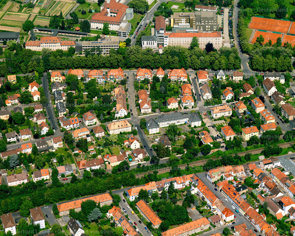 2739614 | Online-Shop für Luftbilder aus Deutschland. Seit über 45 Jahren baut Gerhard Launer das Luftbildarchiv mit unterschiedlichsten Themen stetig weiter aus.