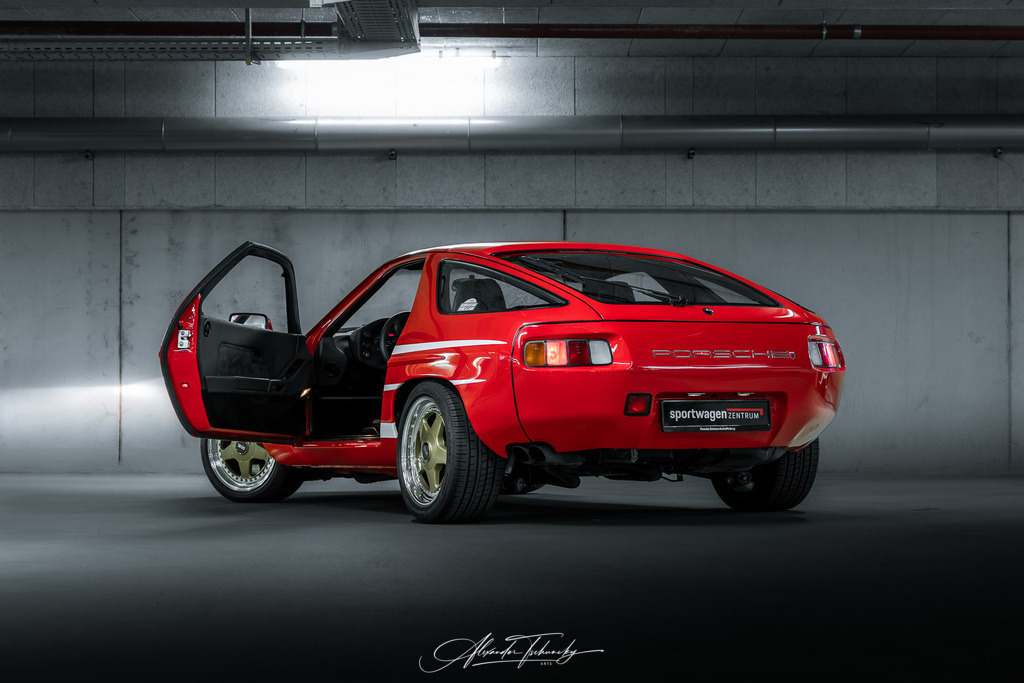 R6AT0636 _Alexander Tschuncky | Entdecken Sie die faszinierende Welt von Alexander Tschuncky Arts: Kreative Fotografie, atemberaubende Automobilkunst und hochwertiger Bilderdruck. Lassen Sie sich inspirieren! - Realisiert mit Pictrs.com