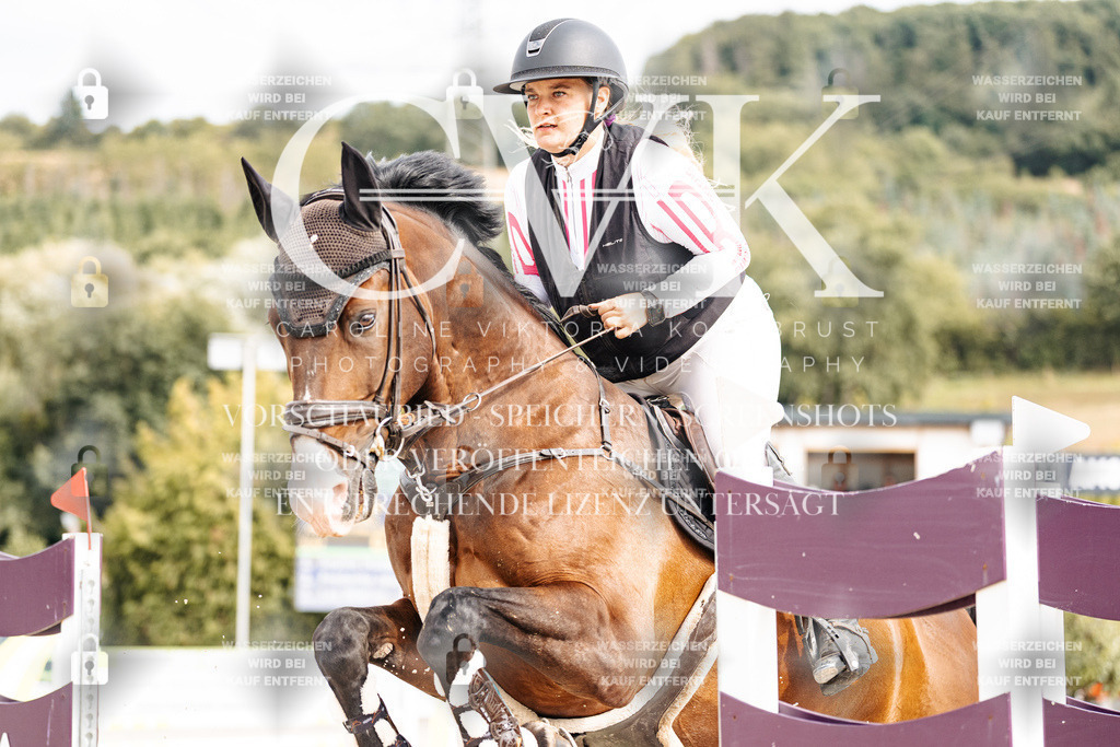 CK901970 | Turnierfotografie Pferdefotografie Trier Rheinland-Pfalz Pferdesport Reitsport Tierfotografie Sportfotografie Pferdevideo Pferdevideografie Equestrianvideography equestrianphotography  - Realisiert mit Pictrs.com