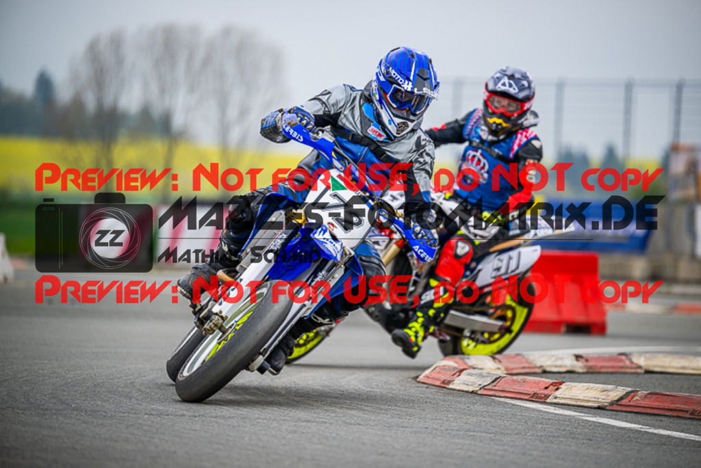 MaZZes_FotoMatrix_230507_7918 | S4