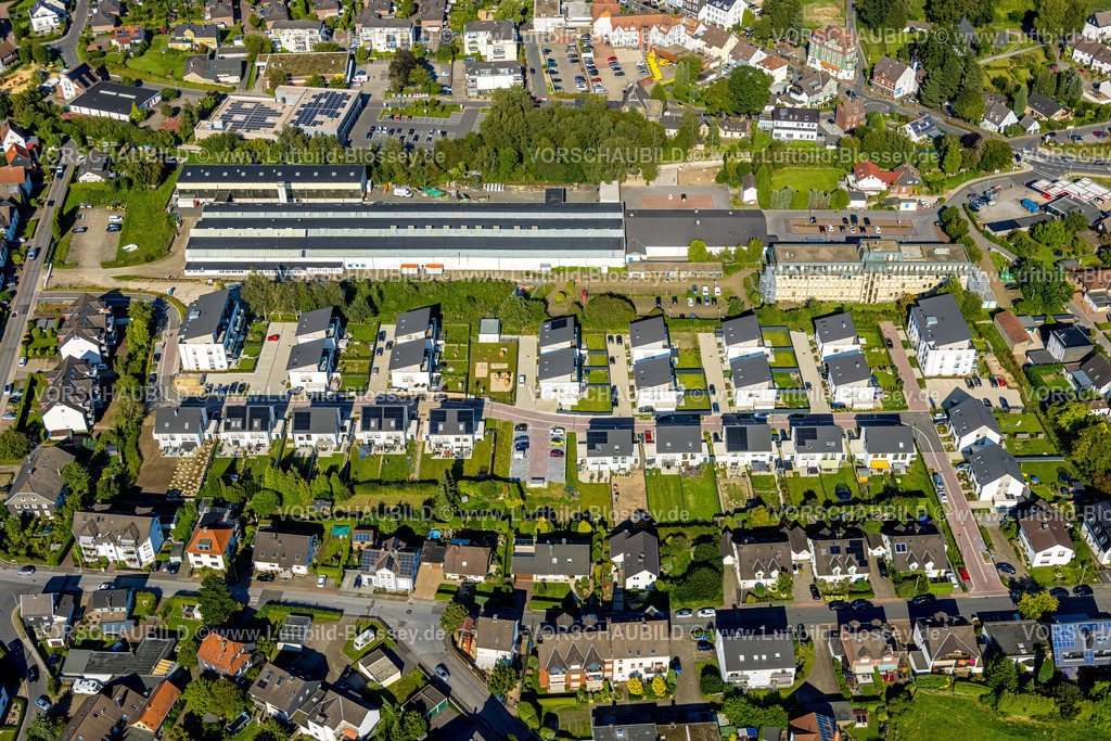 Sprockhoevel240811013 | Luftbild, Sprockhöveler Beisenbruch Neubau Wohnungen Einfamilienhäuser Am Winkel zwischen Brinkerstraße und Hölterstraße, Hauhinco Maschinenfabrik GmbH & Co. KG, Lidl Supermarkt, Niedersprockhövel, Sprockhövel, Ruhrgebiet, Nordrhein-Westfalen, Deutschland