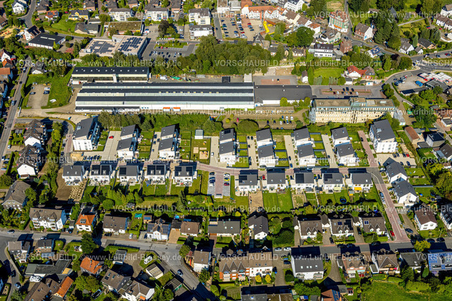 Sprockhoevel240811013 | Luftbild, Sprockhöveler Beisenbruch Neubau Wohnungen Einfamilienhäuser Am Winkel zwischen Brinkerstraße und Hölterstraße, Hauhinco Maschinenfabrik GmbH & Co. KG, Lidl Supermarkt, Niedersprockhövel, Sprockhövel, Ruhrgebiet, Nordrhein-Westfalen, Deutschland