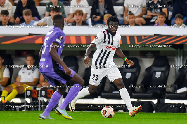 AUT, Fussball Europaleague LASK Linz (AUT) vs Liverpool FC (ENG) | 21.09.2023, Raiffeisen Arena Linz, AUT, Europaleague LASK Linz (AUT) vs Liverpool FC (ENG), im Bild Ibrahim Mustapha (Lask) vs Joe Gomez (Liverpool)


// Europaleague Match, LASK Linz (AUT) vs Liverpool FC (ENG) in Linz, Austria on 2023/09/21
